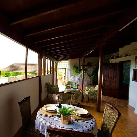 Hébergement de vacances Casa Cueva La Herencia *