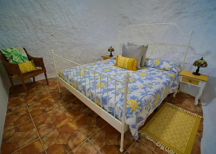 Casa Cueva La Herencia